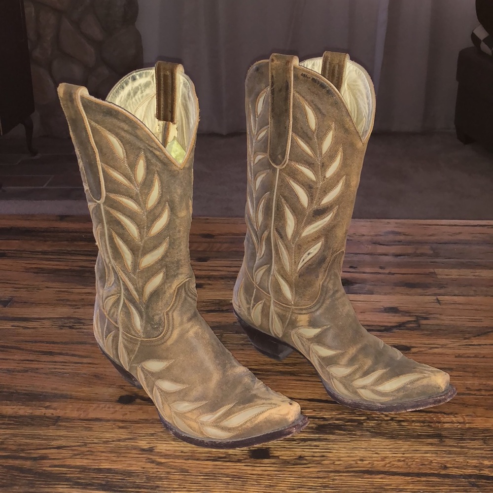 RARE Old Gringo Leaf Design Leather Cowboy Boots!
